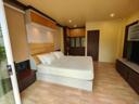 3 Beds 3 Baths - House — photo 5