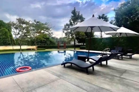 LIVA Estate Phuket is in Phuket, Thailand. (Thalang, 50000 THB)