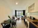 2 Beds 1 Bath - Apartment — 照片 2