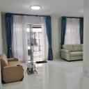 3 Beds 2 Baths - House — ဓာတ်ပုံ 1