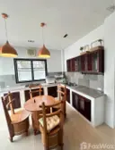 ทาวน์เฮาส์ 3 ห้องนอน ให้เช่าใน Sino Village, รูป 2