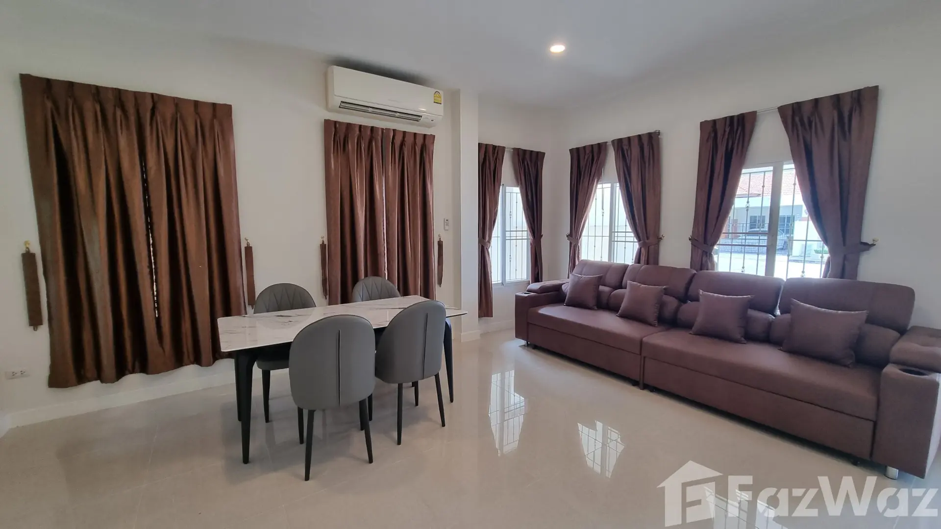 3 спальни Дом в аренду в Phuket Villa Chaofah 2
