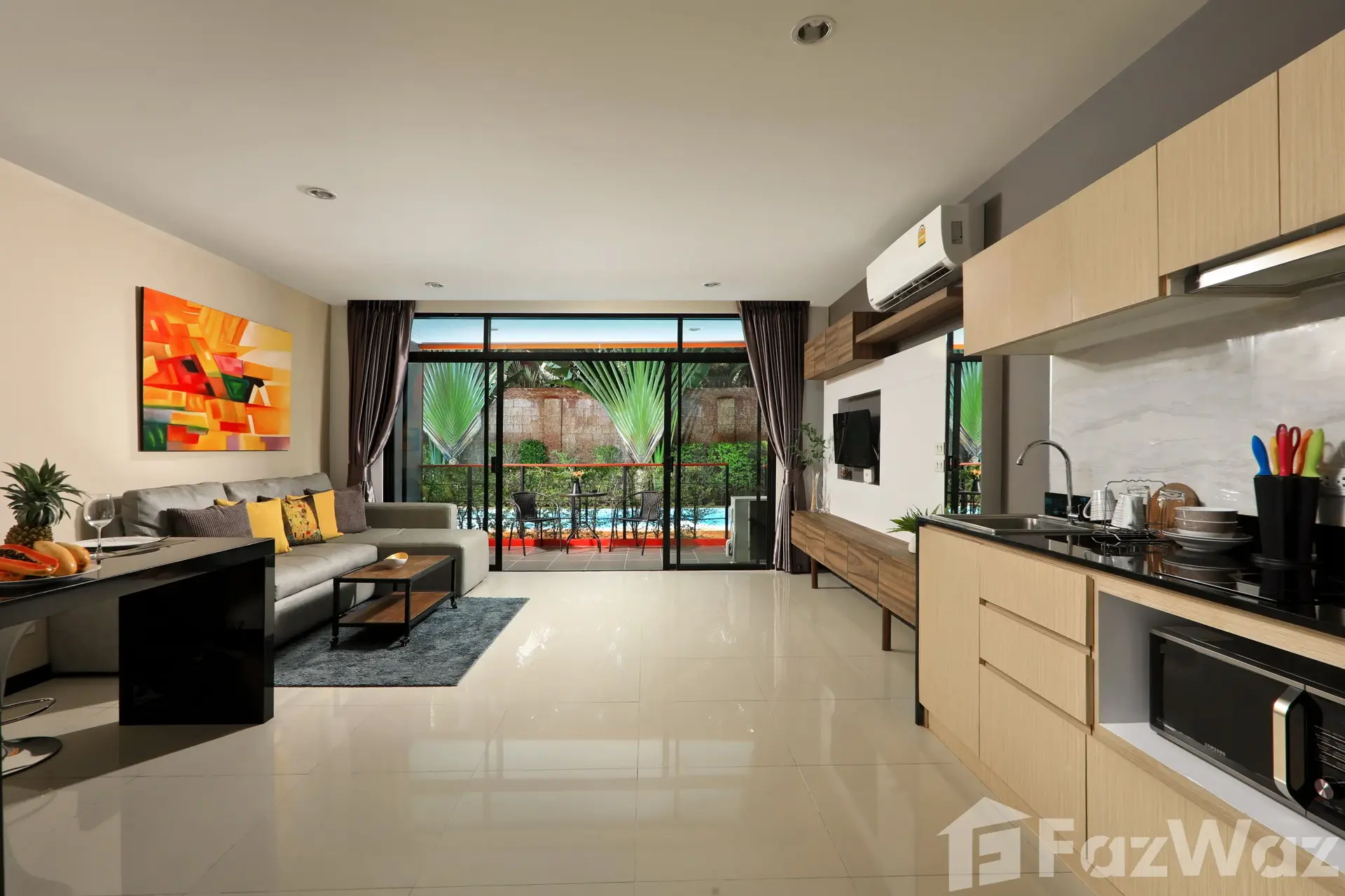 Студия Кондо в аренду в Nai Harn Beach Condominium