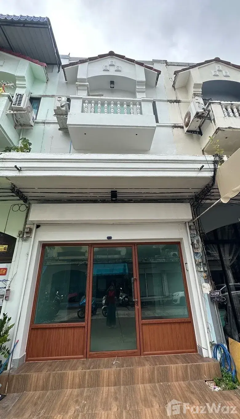 4 bilik tidur, 3 bilik air, 110 meter persegi, Ratsada, Bandar Phuket