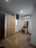 3 Bedrooms, 2 Bathrooms - Townhouse, photo 2