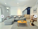 House with 3 bedrooms and 3 bathrooms, photo 2