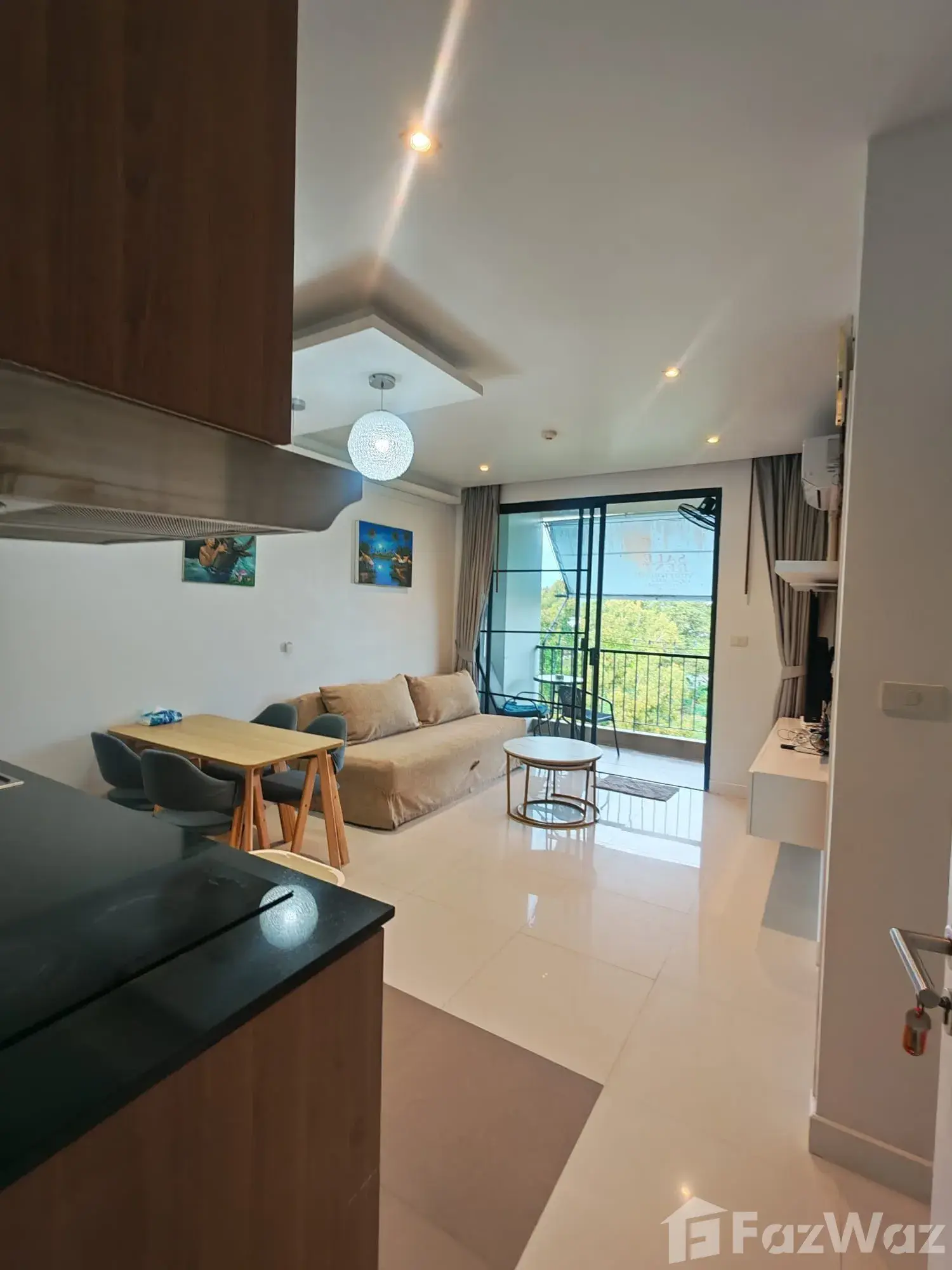 1 спальня Квартира в аренду в The Lago Condominium
