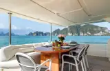 يخت فاخر Ferretti 80 — صورة 9