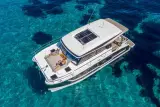 Motor catamaran Fountaine Pajot 40 — photo 2