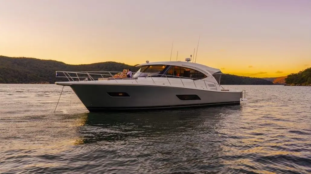 Lüks Yat Riviera 58