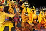 Pertunjukan fantasi di Kamala: pintu masuk ke kampung bertema, makan malam dan persembahan, foto 3