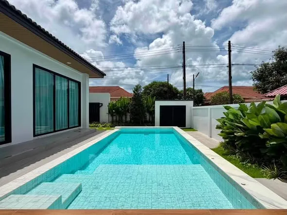 New private villa with pool in Koh Kaev area next to BISP