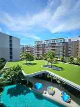 Terumbu karang kondominium D di kawasan Kathu — foto 1
