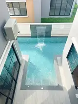 منزل مكون من 4 غرف نوم و3 حمامات في مجمع Crown Estate Village السكني — صورة 1