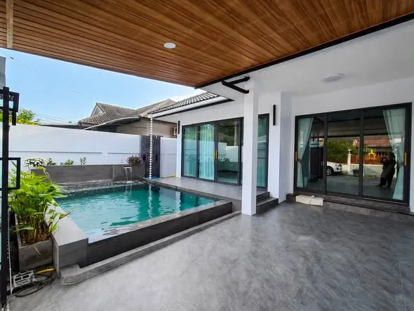 Rumah dengan 2 bilik tidur dan 2 bilik air di kawasan Chalong