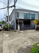 3 Bedrooms, 2 Bathrooms - Townhouse, photo 1