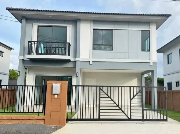 منزل جميل لعائلة واحدة في مجمع سكني هادئ The Plant