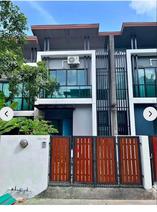 2 शयनकक्ष, 3 स्नानघर - टाउनहाउस