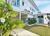 House with 3 bedrooms and 3 bathrooms, photo 1